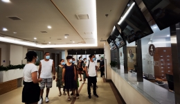 成华区第六人民医院党支部 举行“七一”主题党日活动