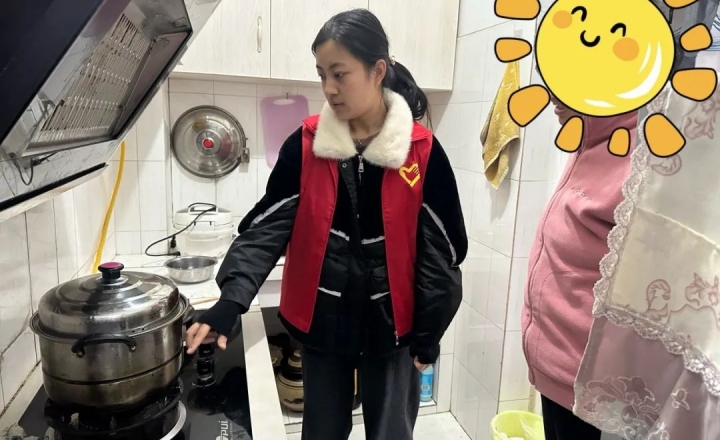 成华区保和街道复元驿站|开展“安全在我心 防范于未然”精神康复之入户慰问活动